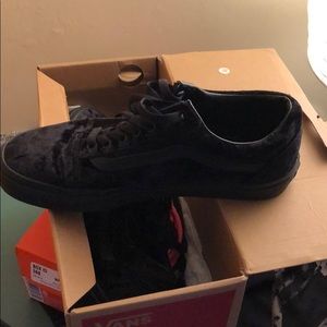 Black Velvet old Skool Vans!! Excellent condition.